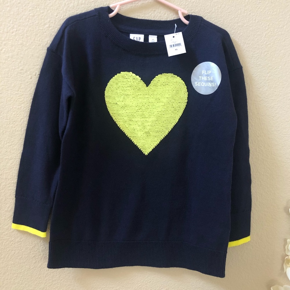 Gap sweater with sequined heart, NWT
